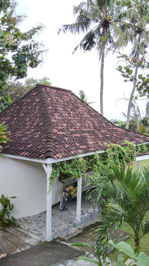 Sunmoonstarvillas Yogyakarta Jarakan Exterior photo